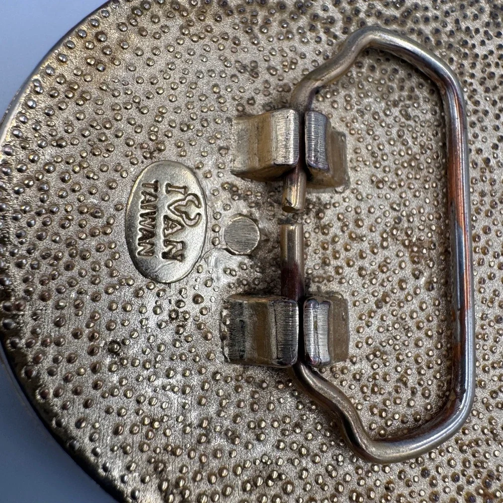 Ivan western belt